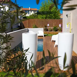 2* Pensión D'hotes Arima
